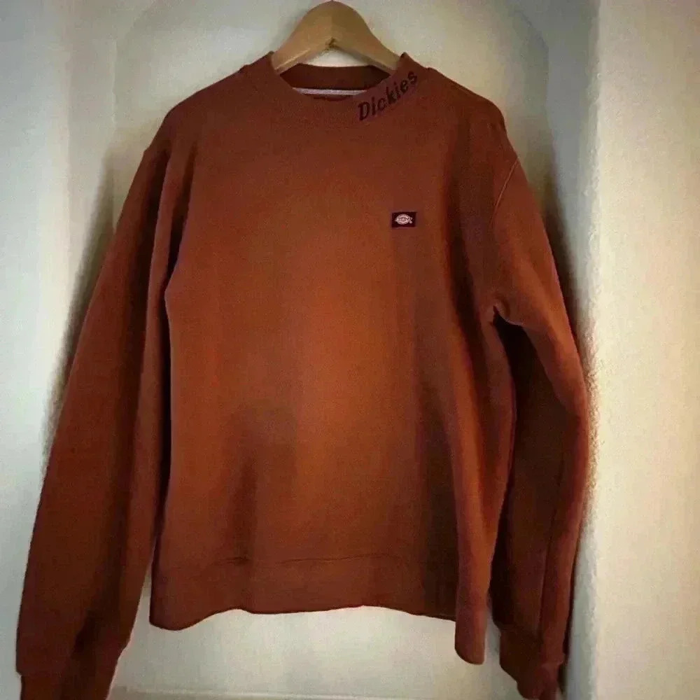 Dickies Urban Outfitters Exclusive Mock Neck Sweatshirt - Picture 2 of 6